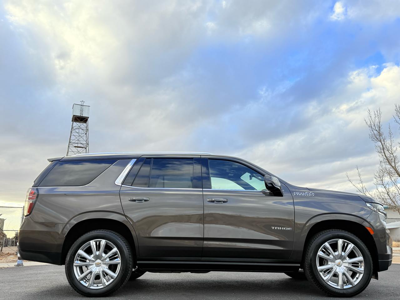 Chevrolet Tahoe High Country 4WD 2021