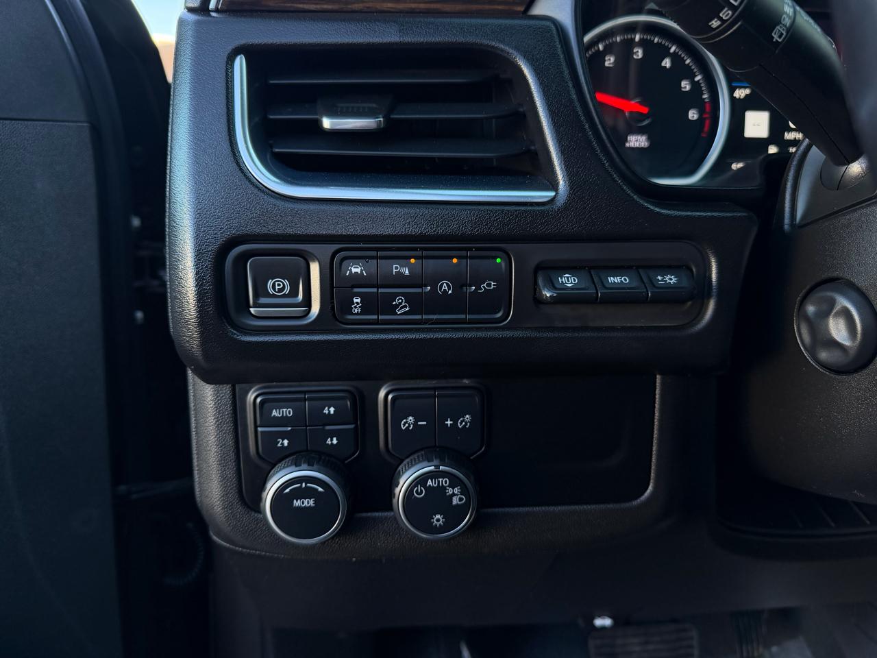 Chevrolet Tahoe High Country 4WD 2021