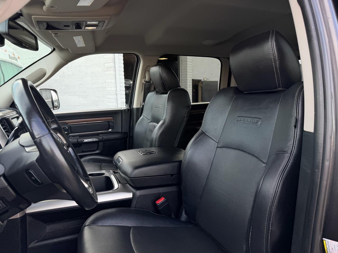 RAM 3500 Laramie Mega Cab 4WD 2017