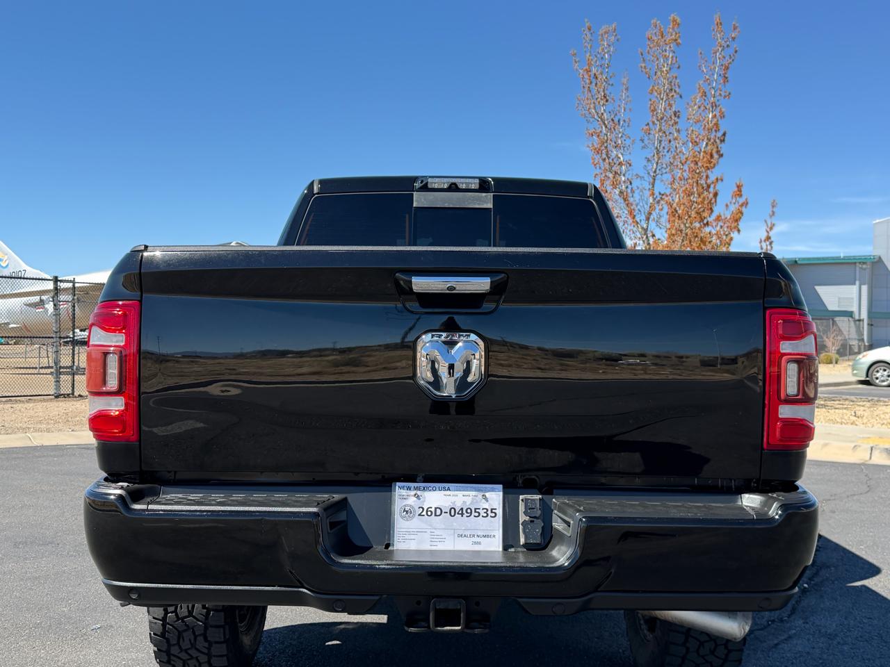 RAM 3500 Limited Mega Cab 4WD 2020