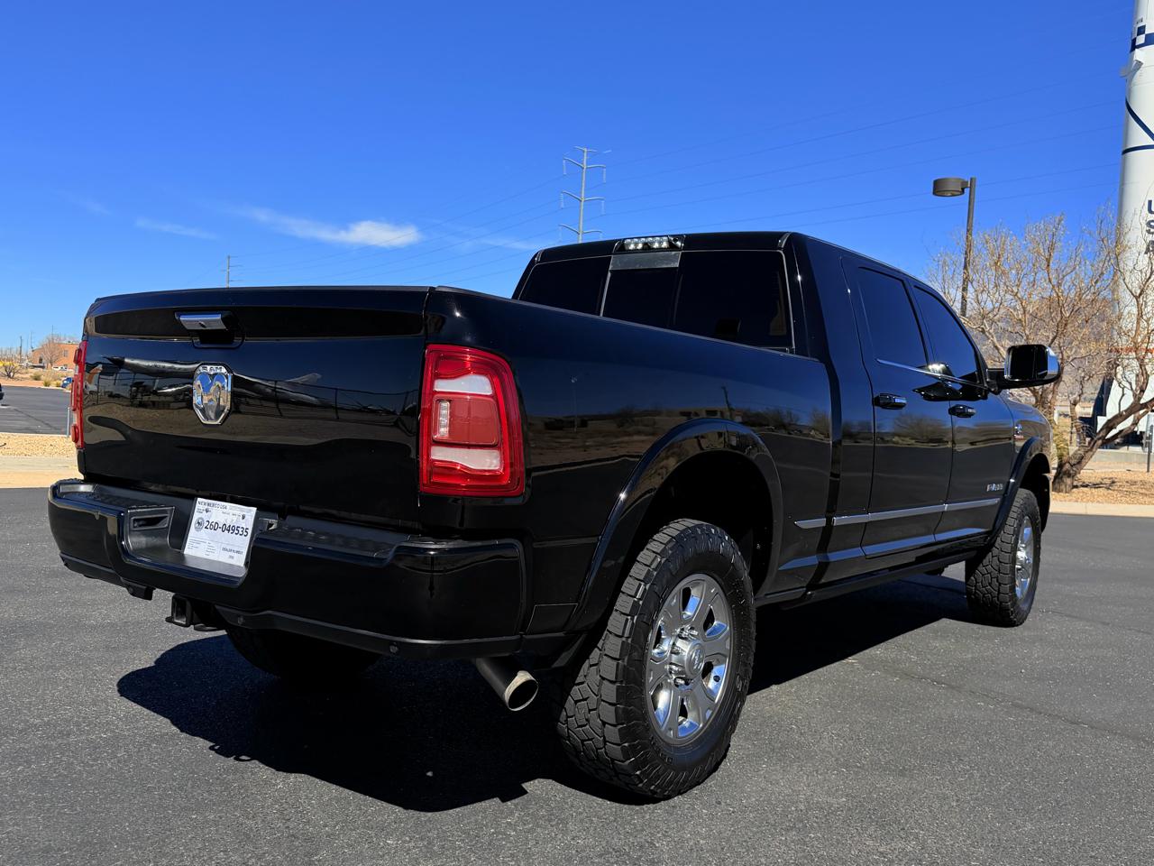 RAM 3500 Limited Mega Cab 4WD 2020
