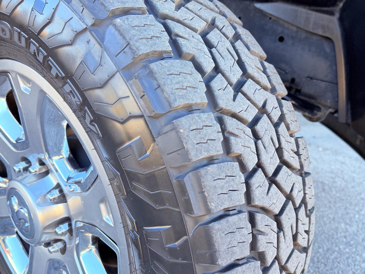 RAM 3500 Limited Mega Cab 4WD 2020