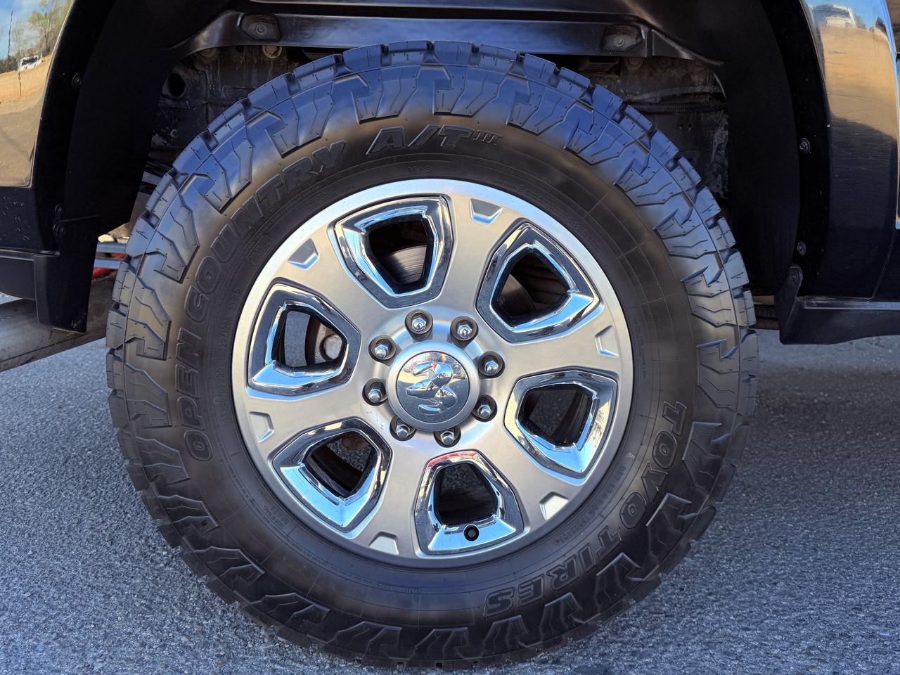 RAM 3500 Limited Mega Cab 4WD 2020