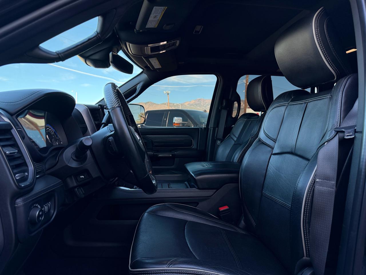 RAM 3500 Limited Mega Cab 4WD 2020