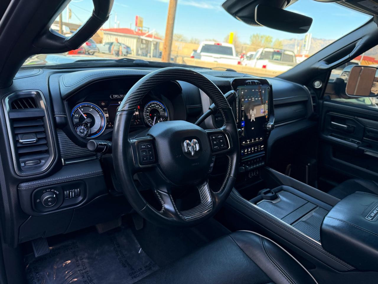 RAM 3500 Limited Mega Cab 4WD 2020