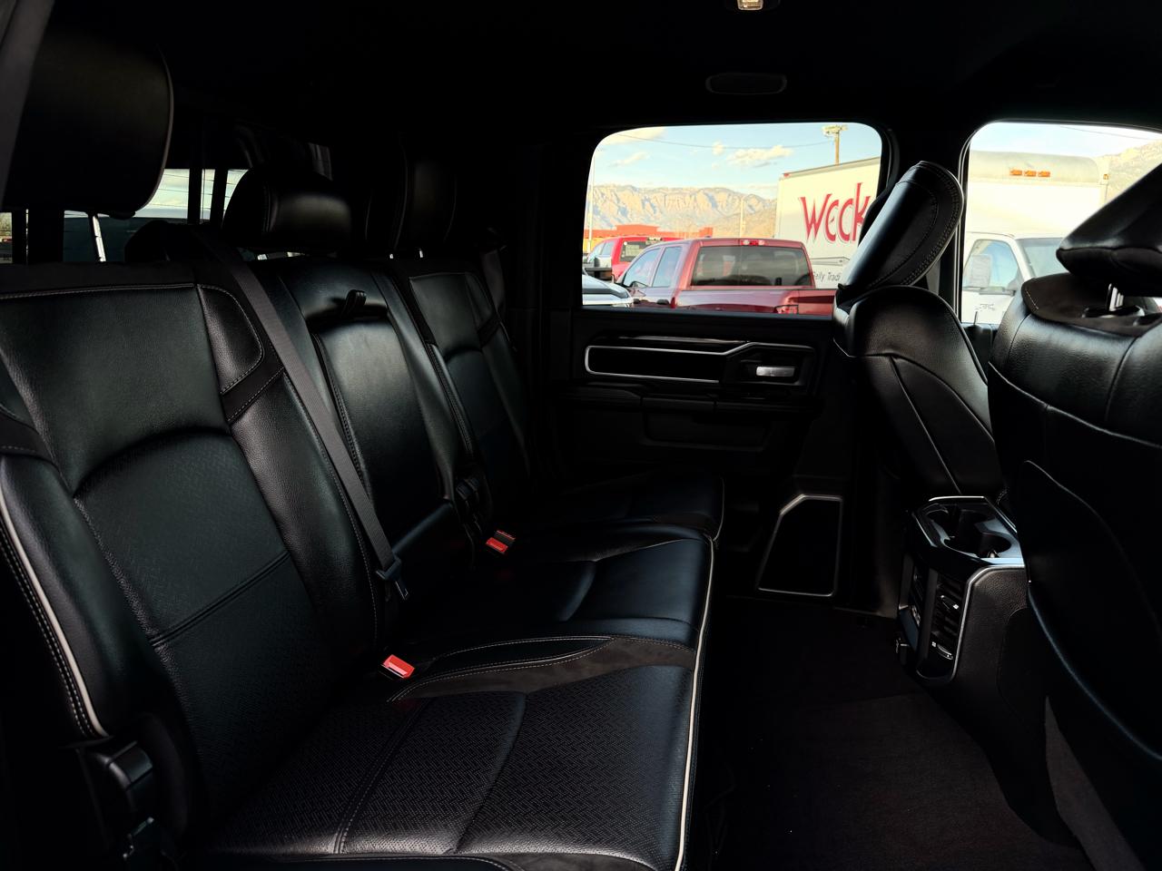 RAM 2500 Laramie Mega Cab 4WD 2020