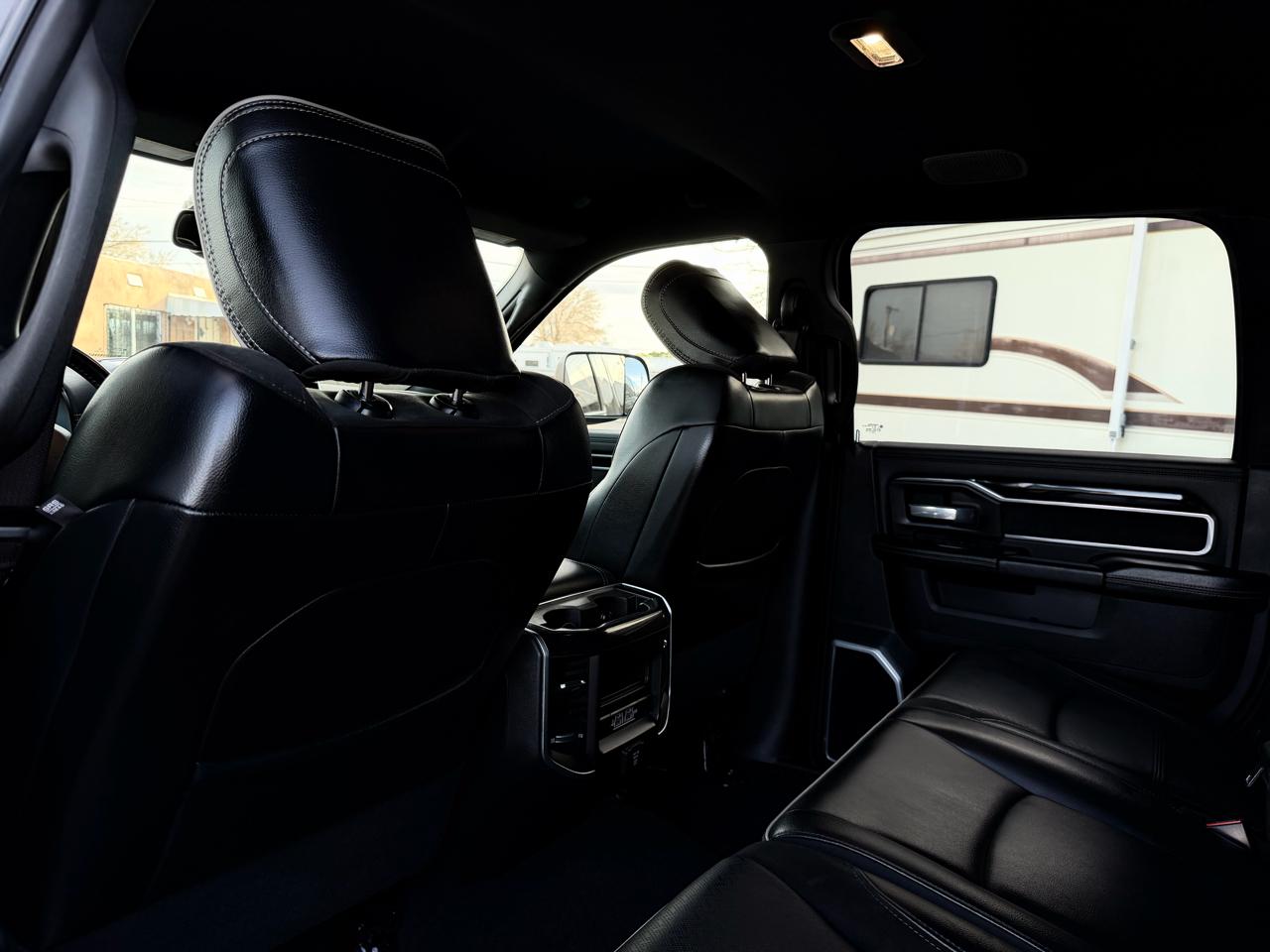 RAM 2500 Laramie Mega Cab 4WD 2020