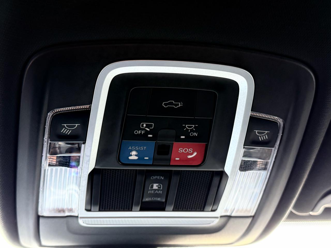 RAM 2500 Laramie Mega Cab 4WD 2020