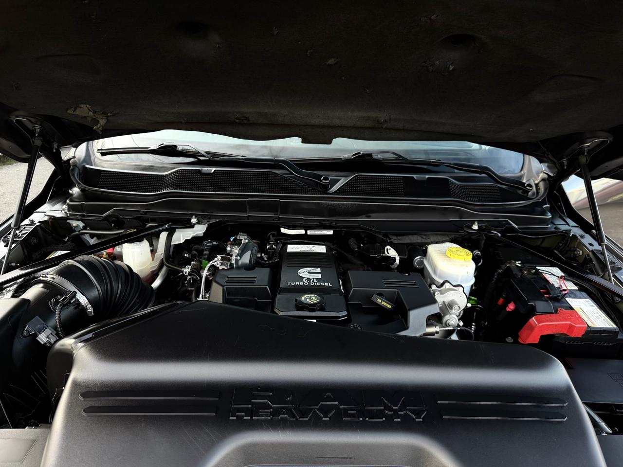 RAM 2500 Laramie Mega Cab 4WD 2020