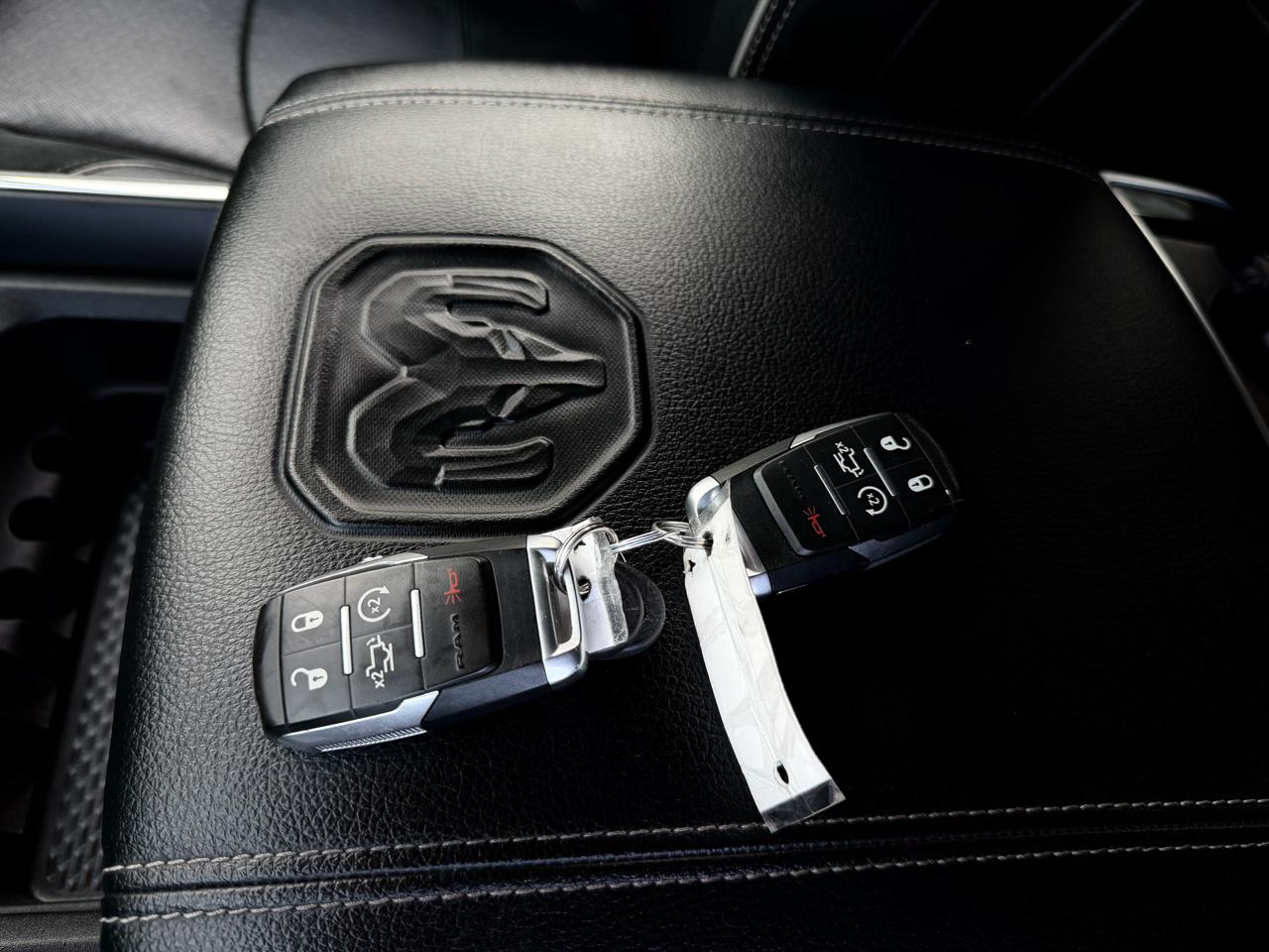 RAM 2500 Laramie Mega Cab 4WD 2020