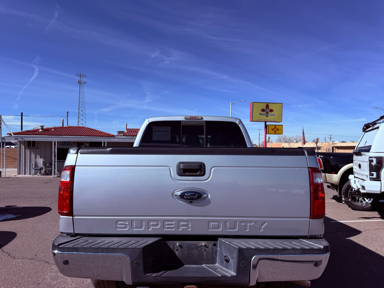 Ford F-350 SD Lariat Crew Cab Short Bed 4WD 2016