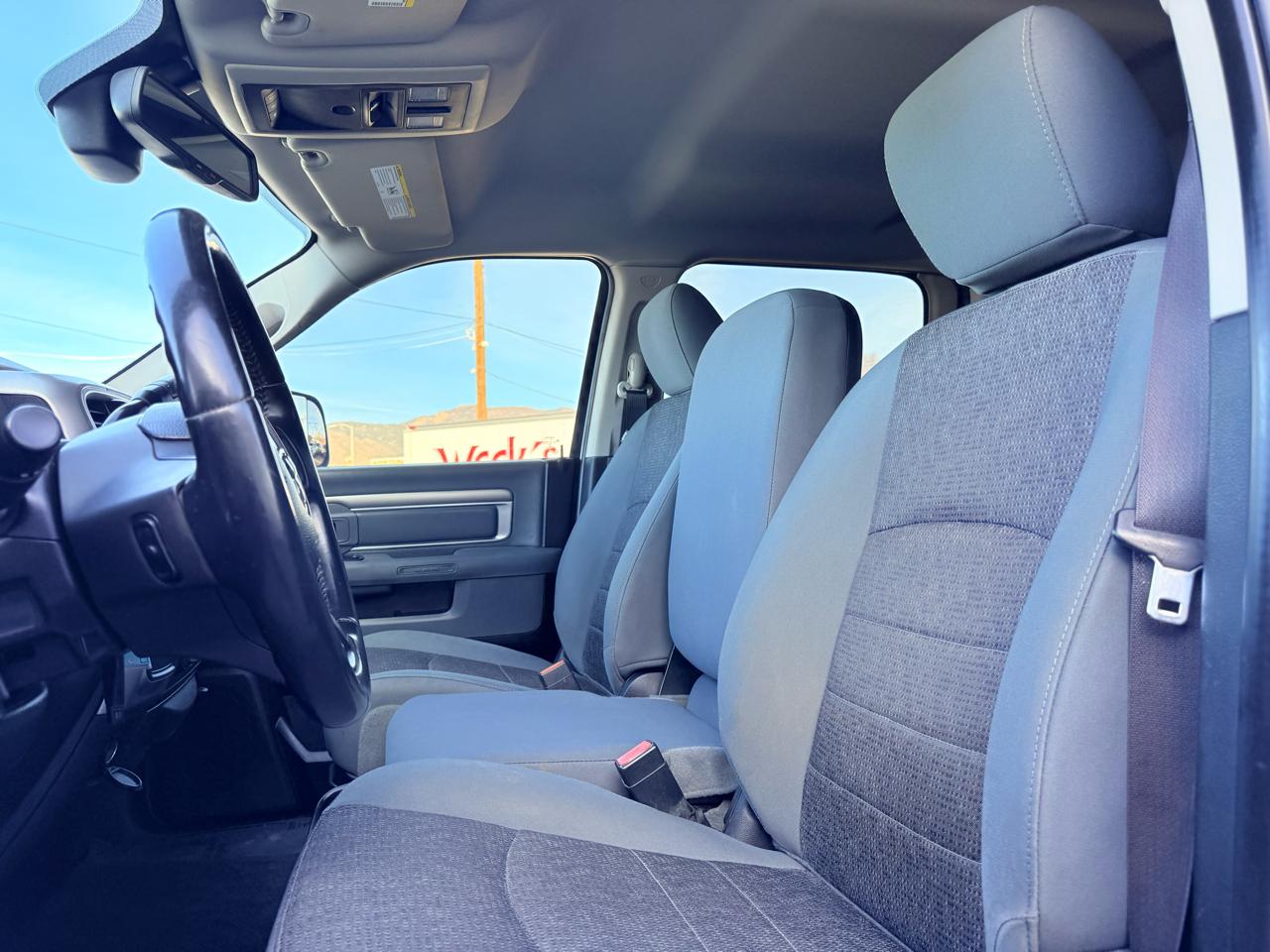 RAM 2500 Outdoorsman 4x4 Crew Cab 6'4" Box 2016