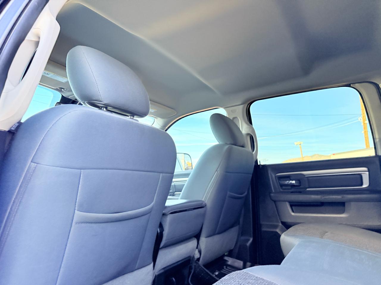 RAM 2500 Outdoorsman 4x4 Crew Cab 6'4" Box 2016