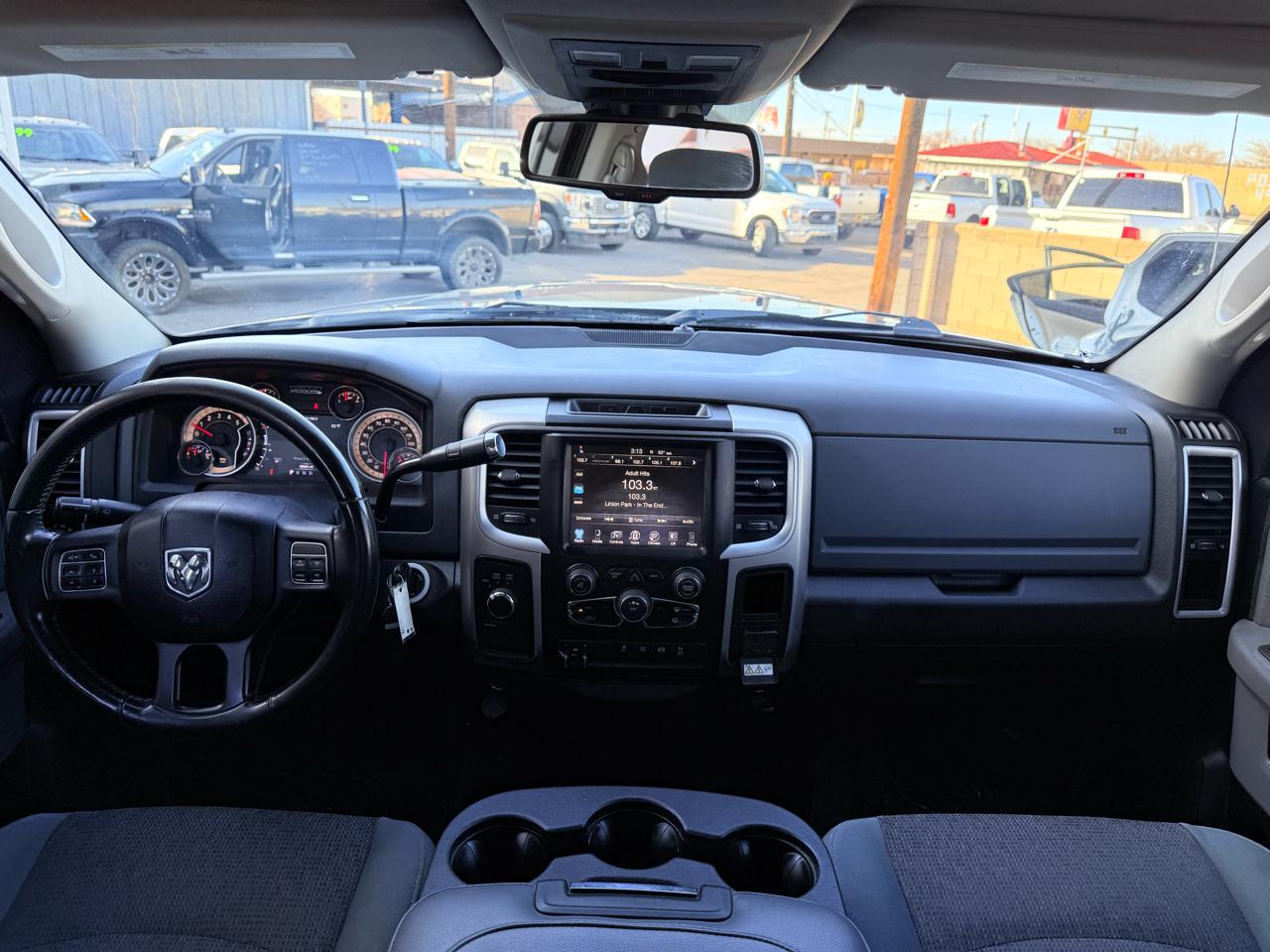 RAM 2500 Outdoorsman 4x4 Crew Cab 6'4" Box 2016