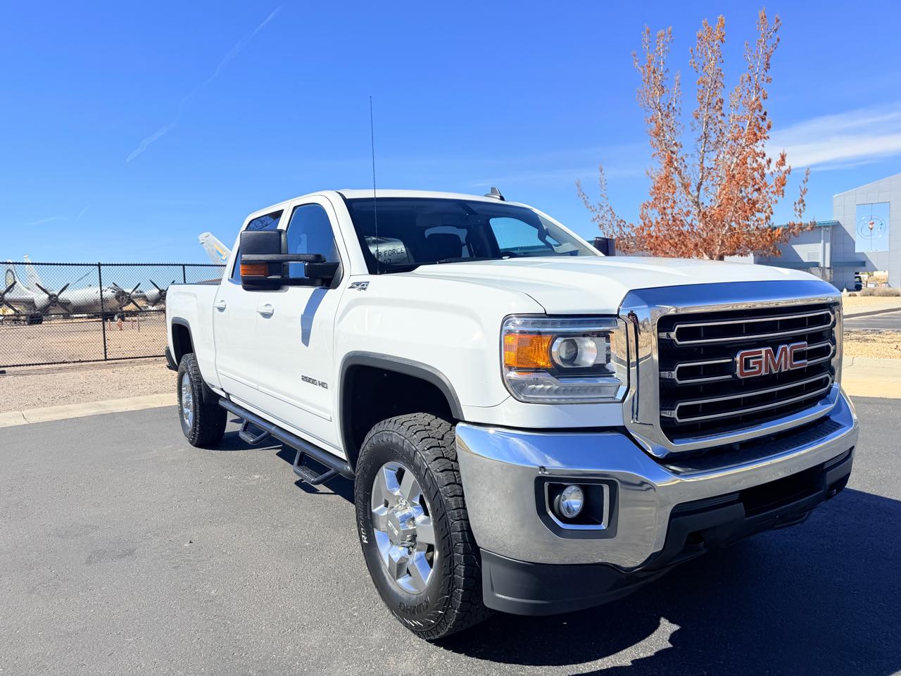 GMC Sierra 2500HD SLE Crew Cab 4WD 2018