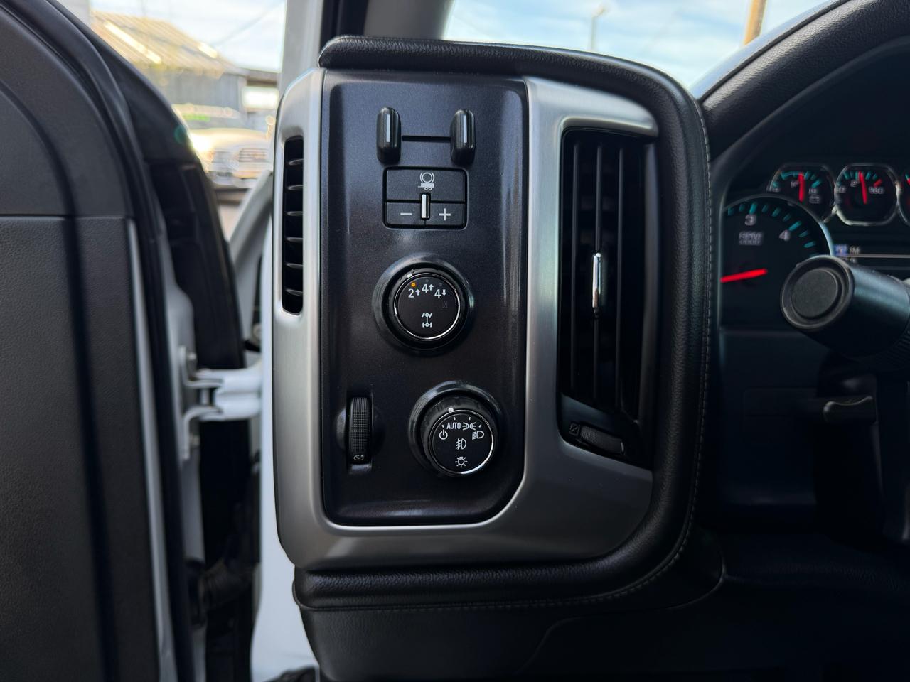 GMC Sierra 2500HD SLE Crew Cab 4WD 2018