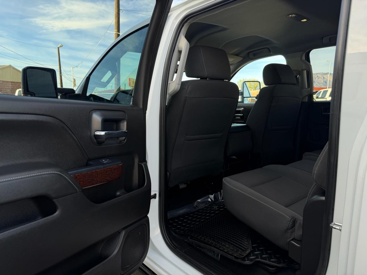 GMC Sierra 2500HD SLE Crew Cab 4WD 2018