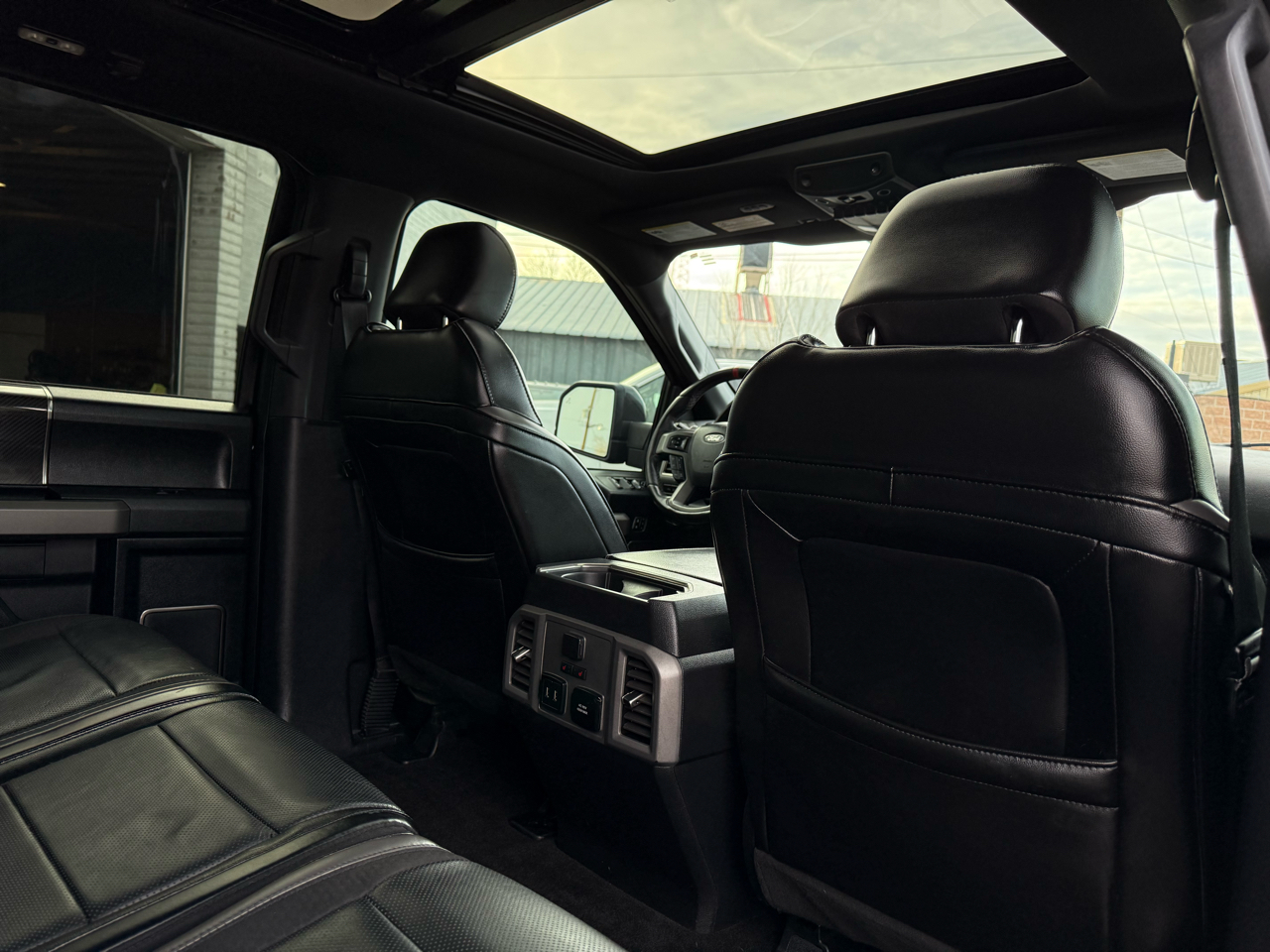 Ford F-150 Raptor SuperCrew 4WD 2019