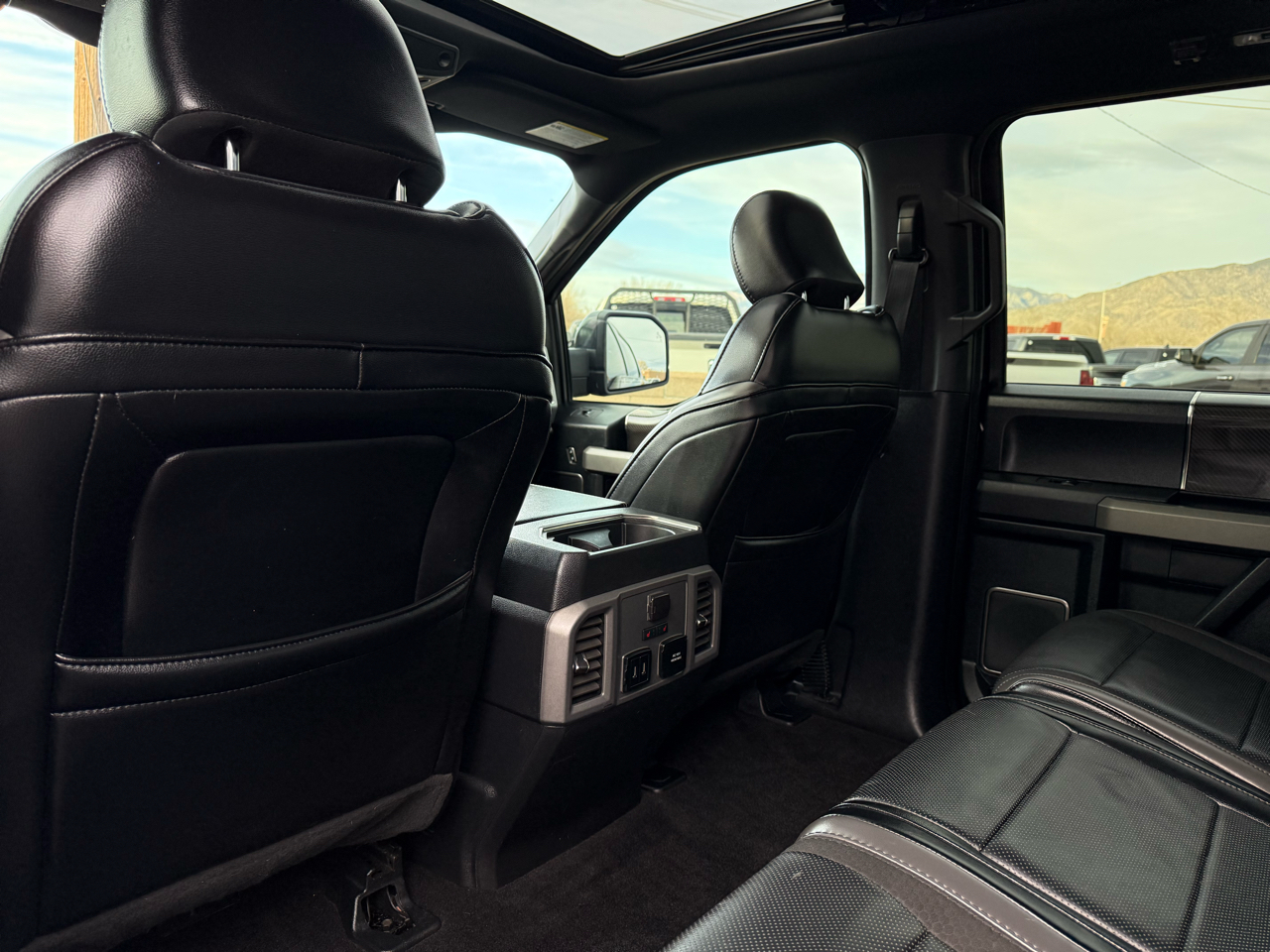 Ford F-150 Raptor SuperCrew 4WD 2019