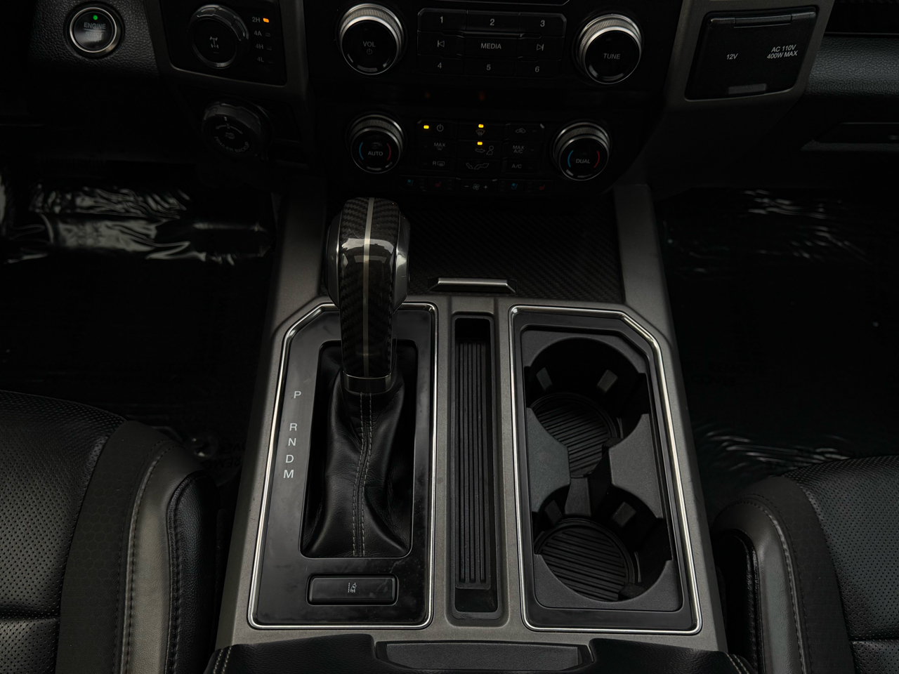 Ford F-150 Raptor SuperCrew 4WD 2019