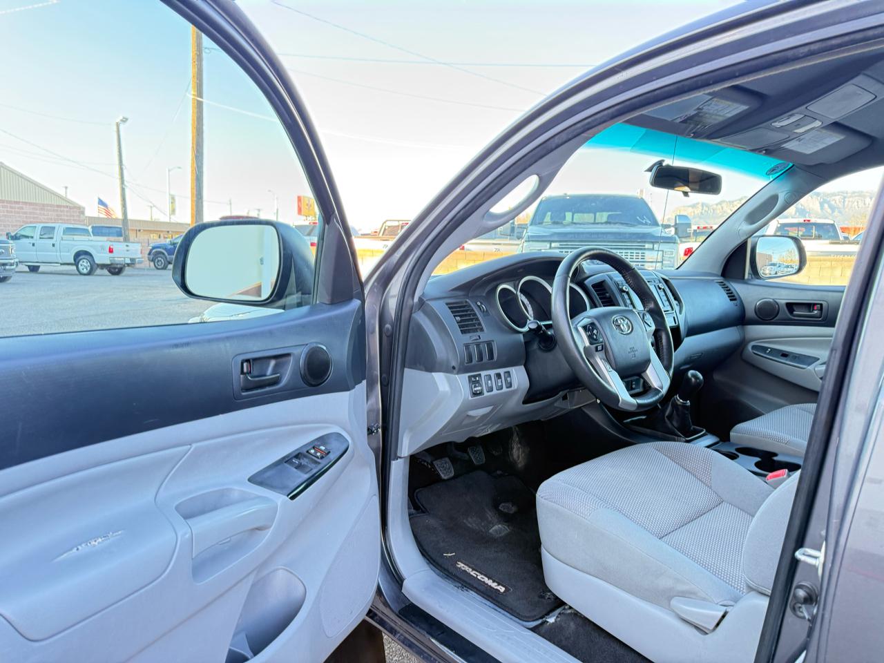 Toyota Tacoma Access Cab I4 5MT 4WD 2014