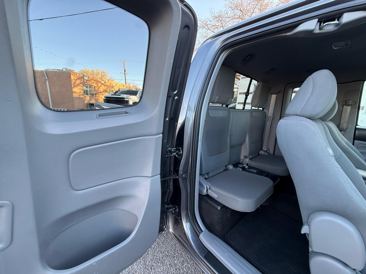 Toyota Tacoma Access Cab I4 5MT 4WD 2014