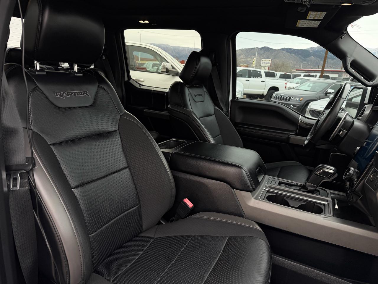 Ford F-150 Raptor SuperCrew 4WD 2019