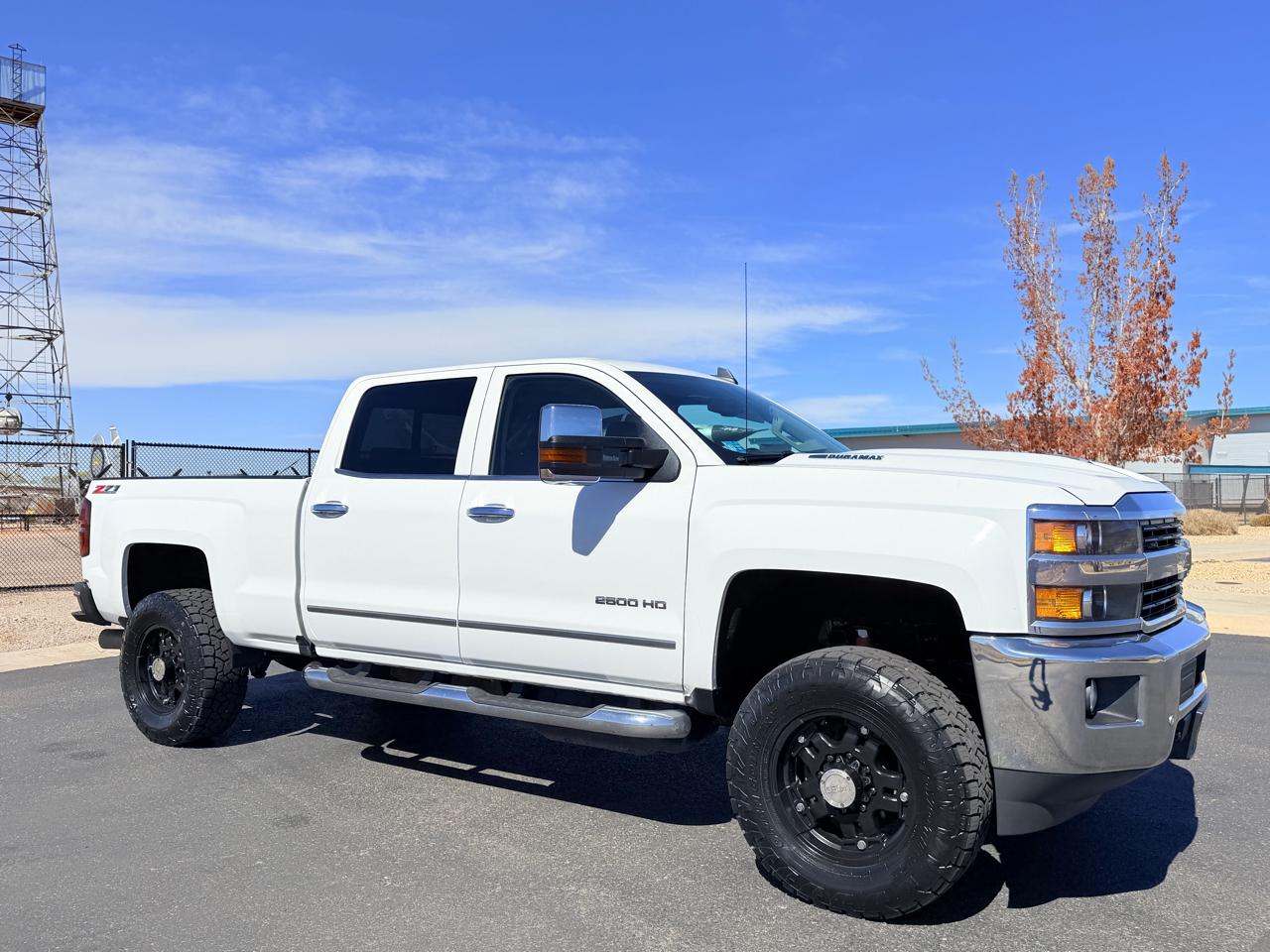Chevrolet Silverado 2500HD LTZ Crew Cab 4WD 2017