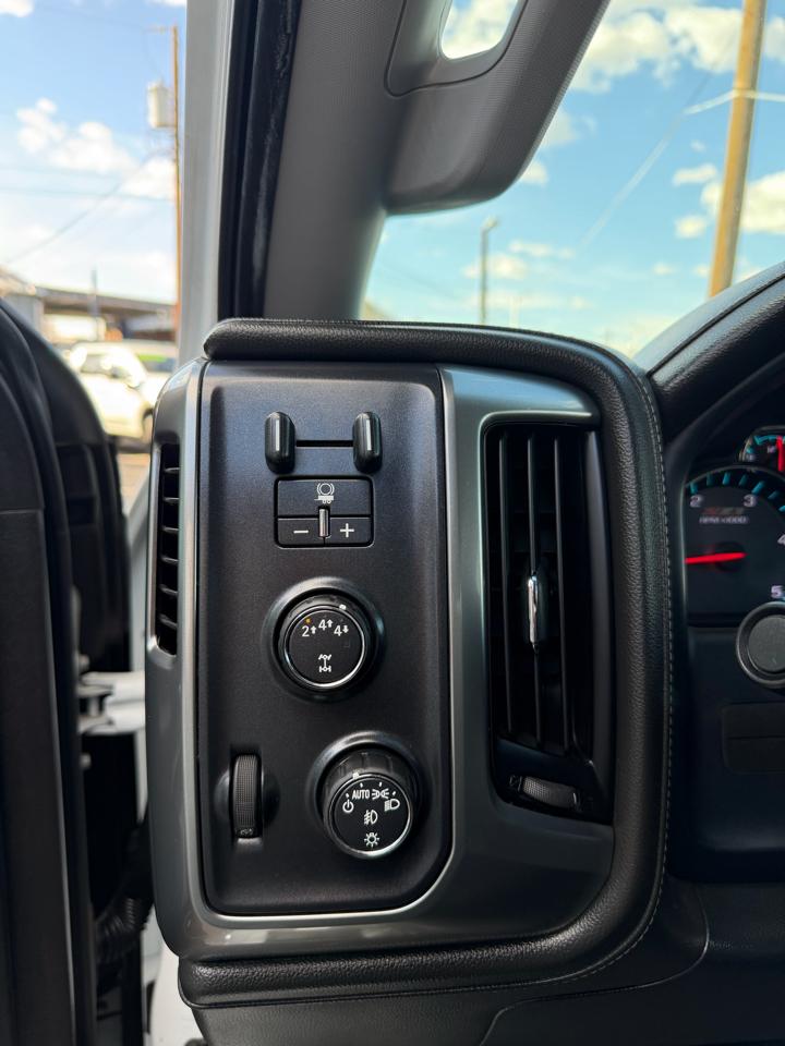 Chevrolet Silverado 2500HD LTZ Crew Cab 4WD 2017