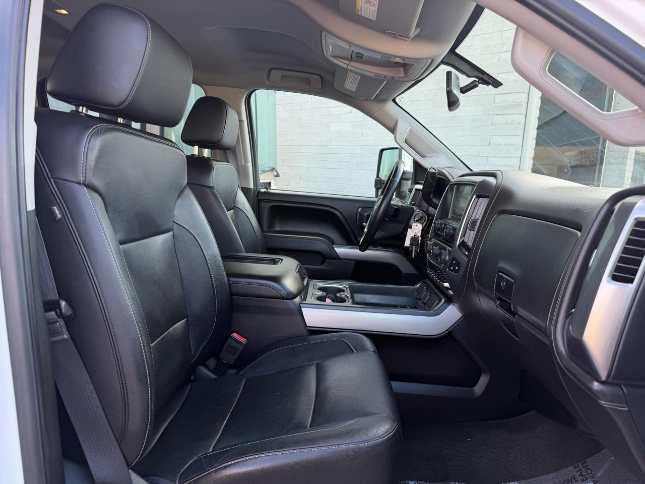 Chevrolet Silverado 2500HD LTZ Crew Cab 4WD 2017