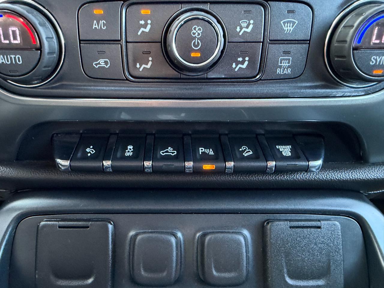 Chevrolet Silverado 2500HD LTZ Crew Cab 4WD 2017