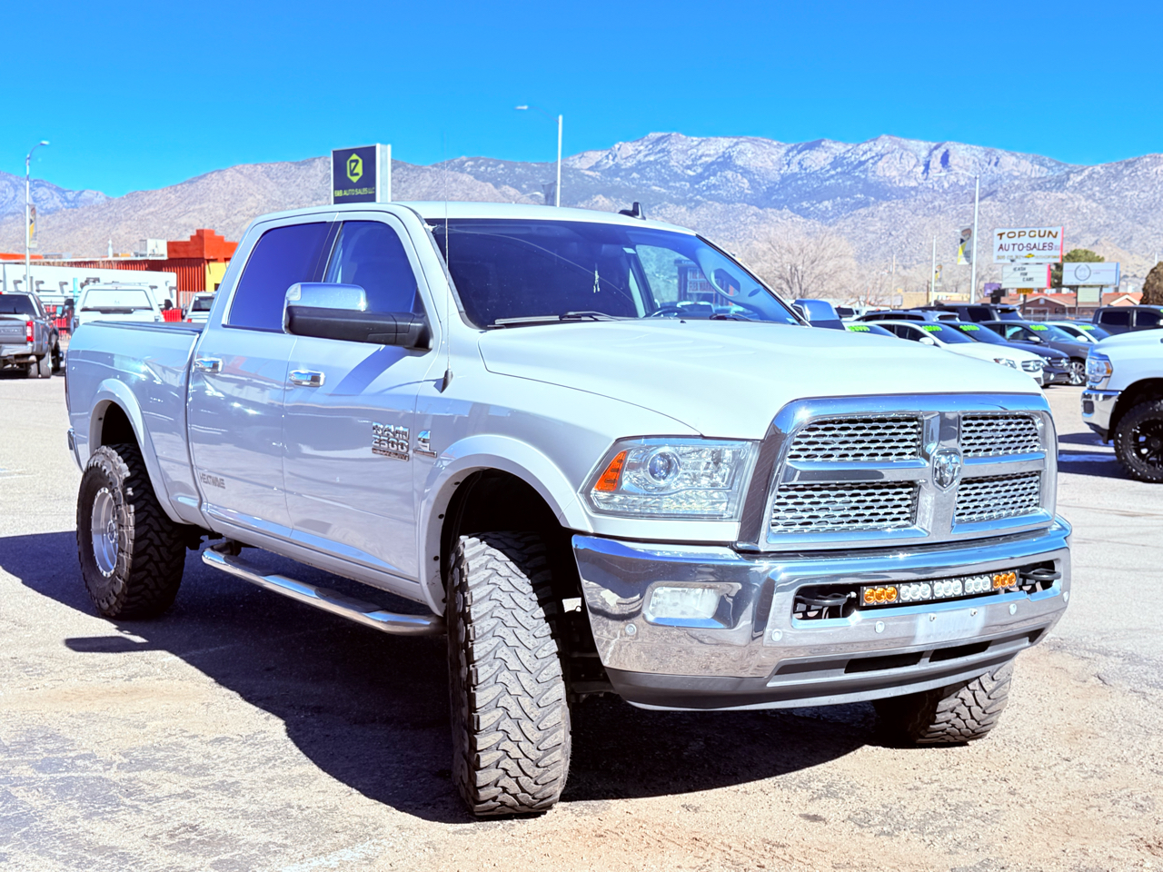 RAM 2500 Laramie Crew Cab SWB 4WD 2017