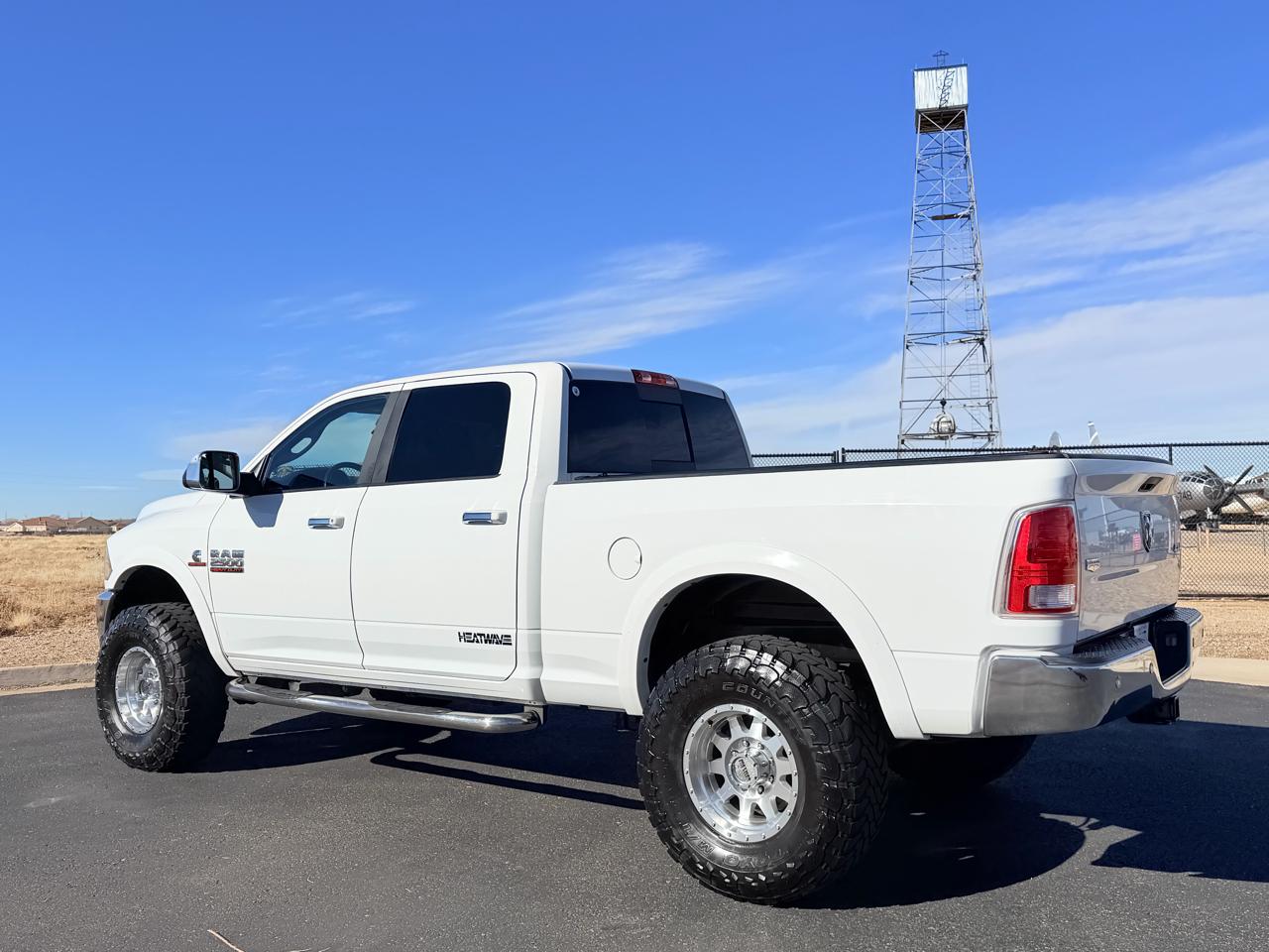RAM 2500 Laramie Crew Cab SWB 4WD 2017