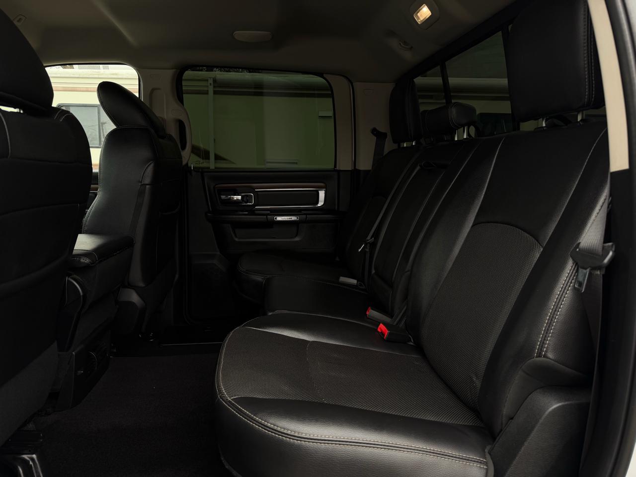 RAM 2500 Laramie Crew Cab SWB 4WD 2017