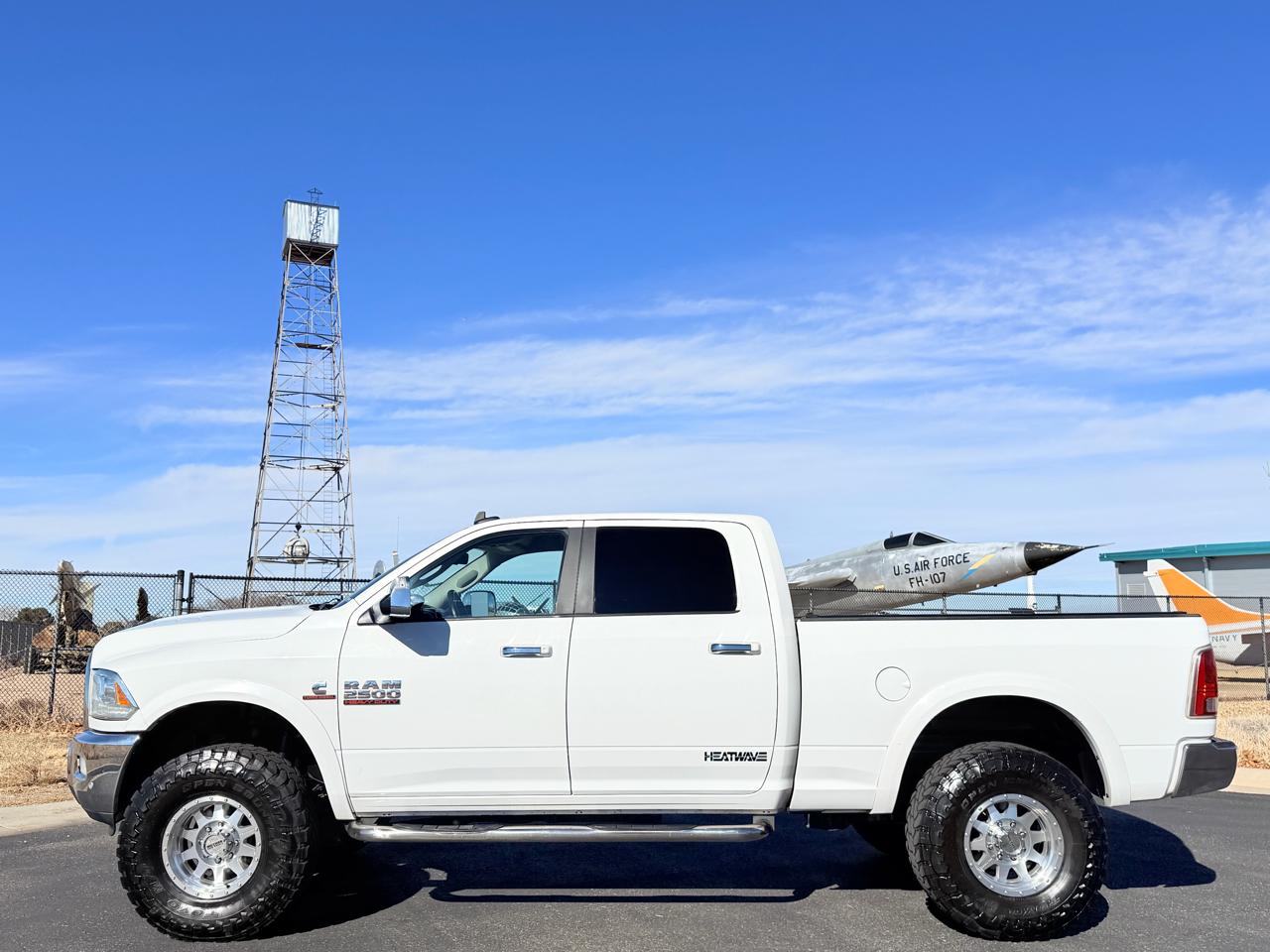 RAM 2500 Laramie Crew Cab SWB 4WD 2017
