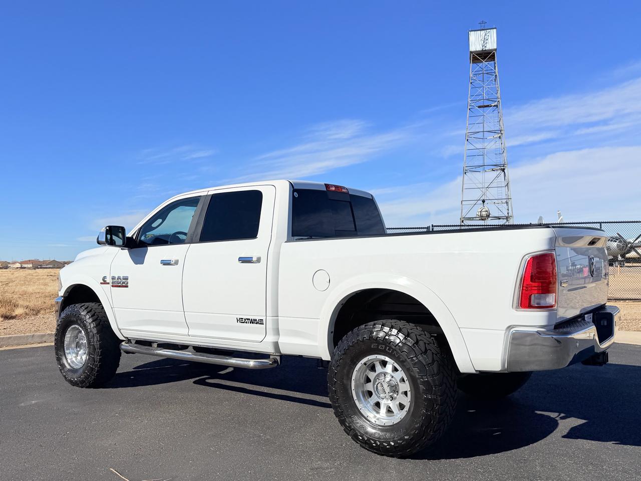 RAM 2500 Laramie Crew Cab SWB 4WD 2017