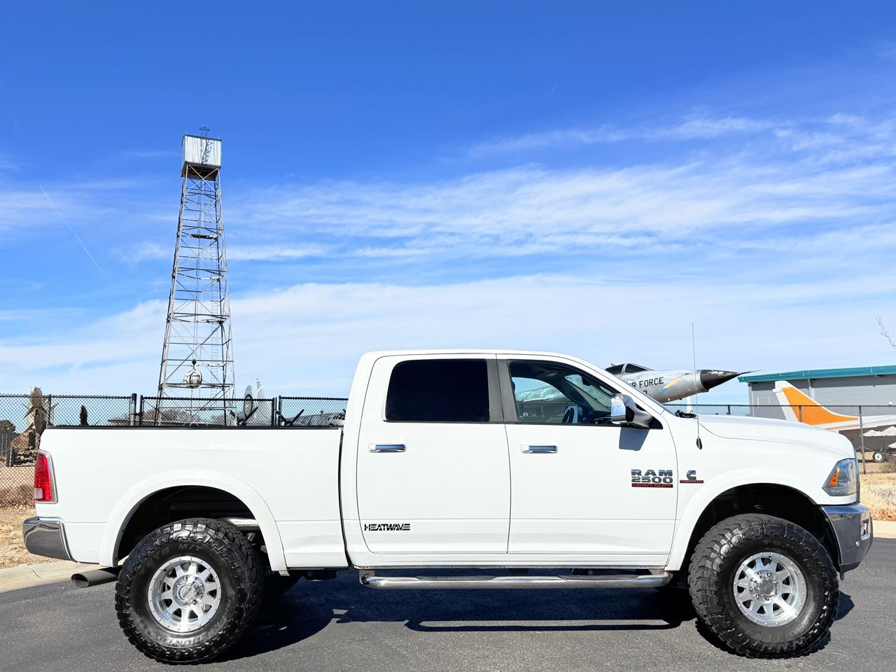 RAM 2500 Laramie Crew Cab SWB 4WD 2017