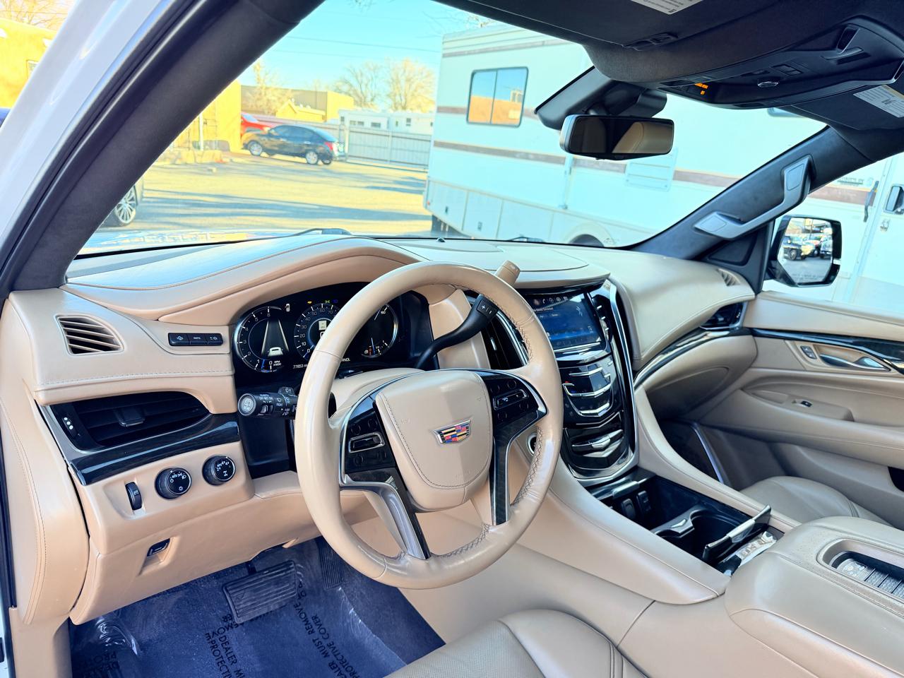 Cadillac Escalade ESV Platinum 4WD 2020