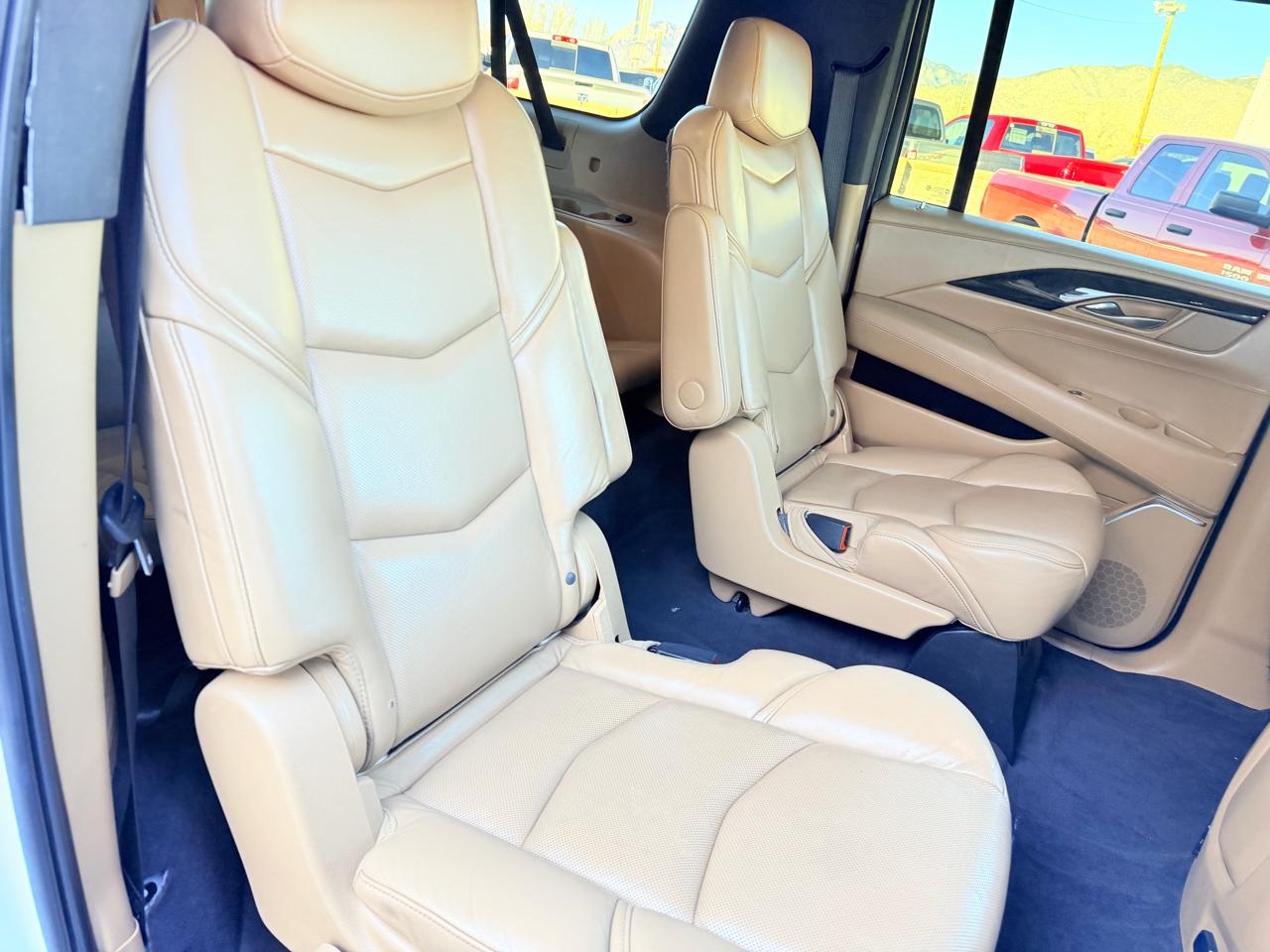 Cadillac Escalade ESV Platinum 4WD 2020