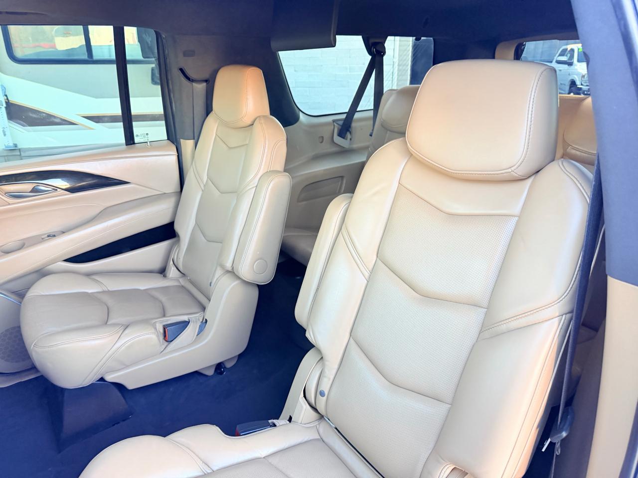 Cadillac Escalade ESV Platinum 4WD 2020