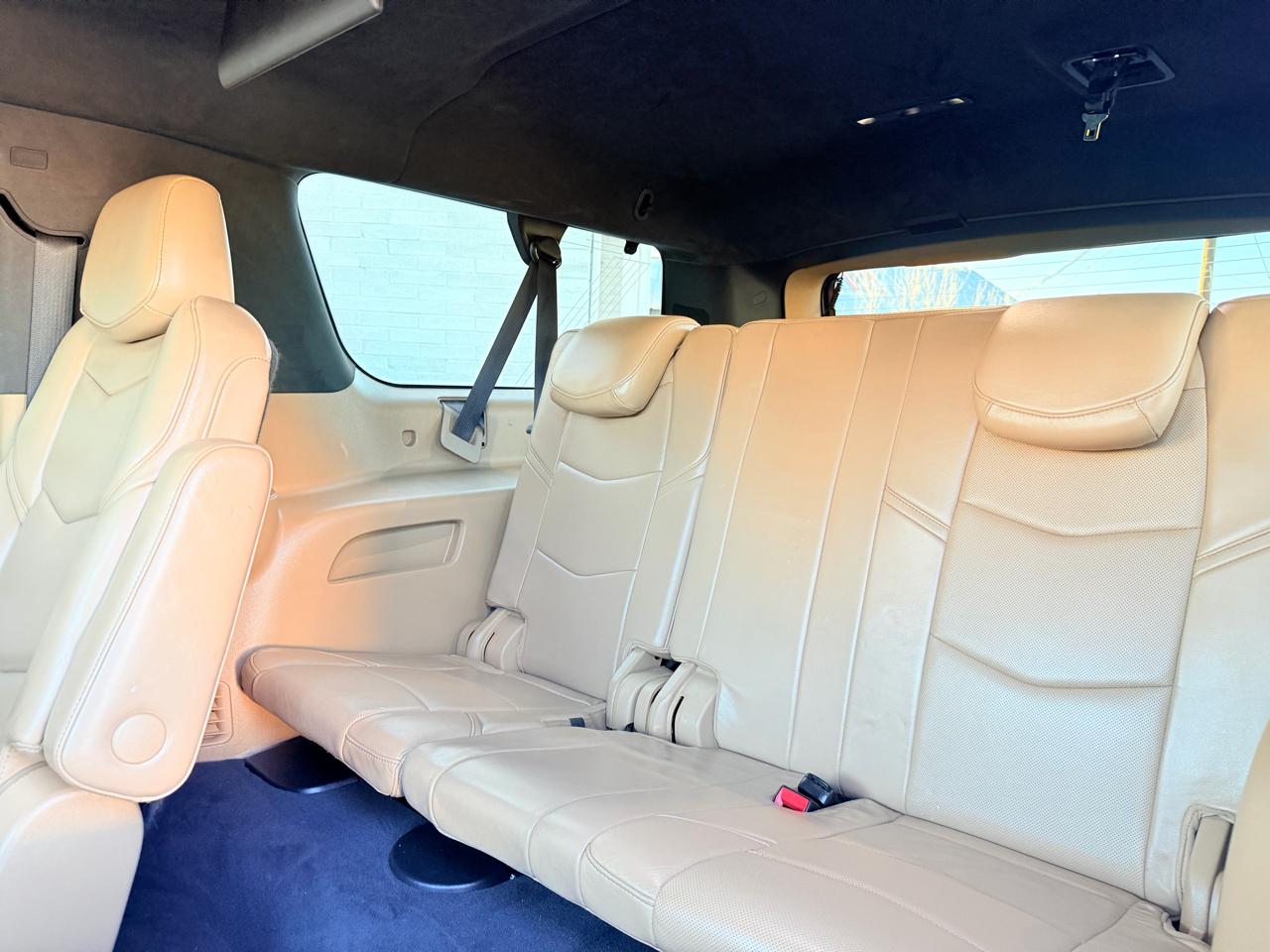 Cadillac Escalade ESV Platinum 4WD 2020