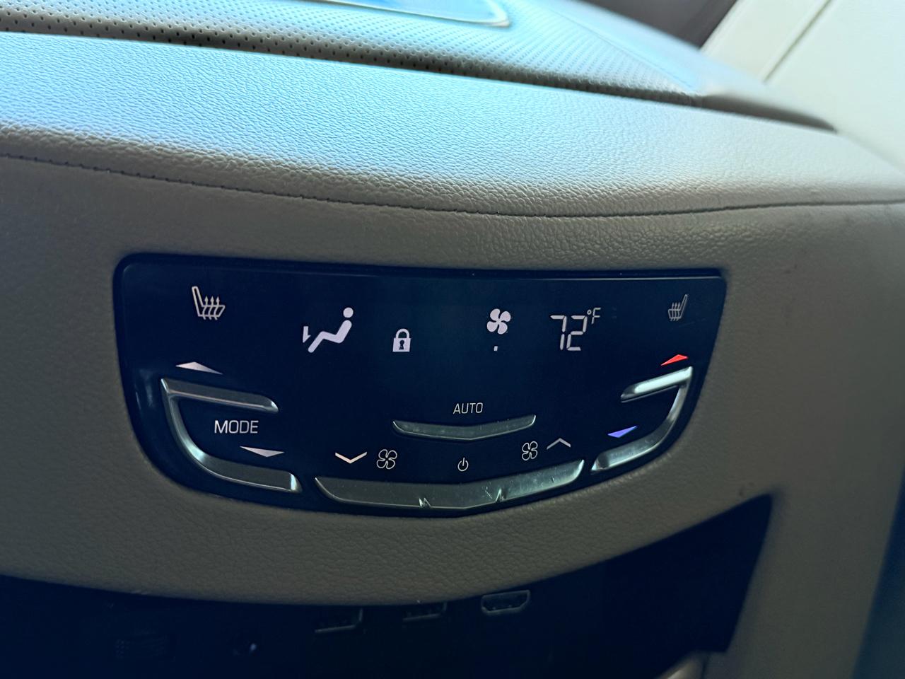 Cadillac Escalade ESV Platinum 4WD 2020