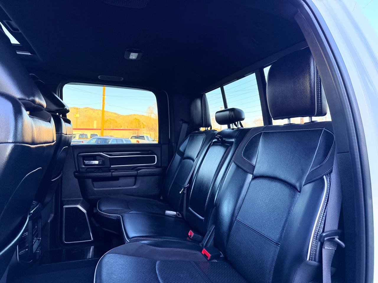 RAM 3500 Laramie Crew Cab LWB 4WD 2022