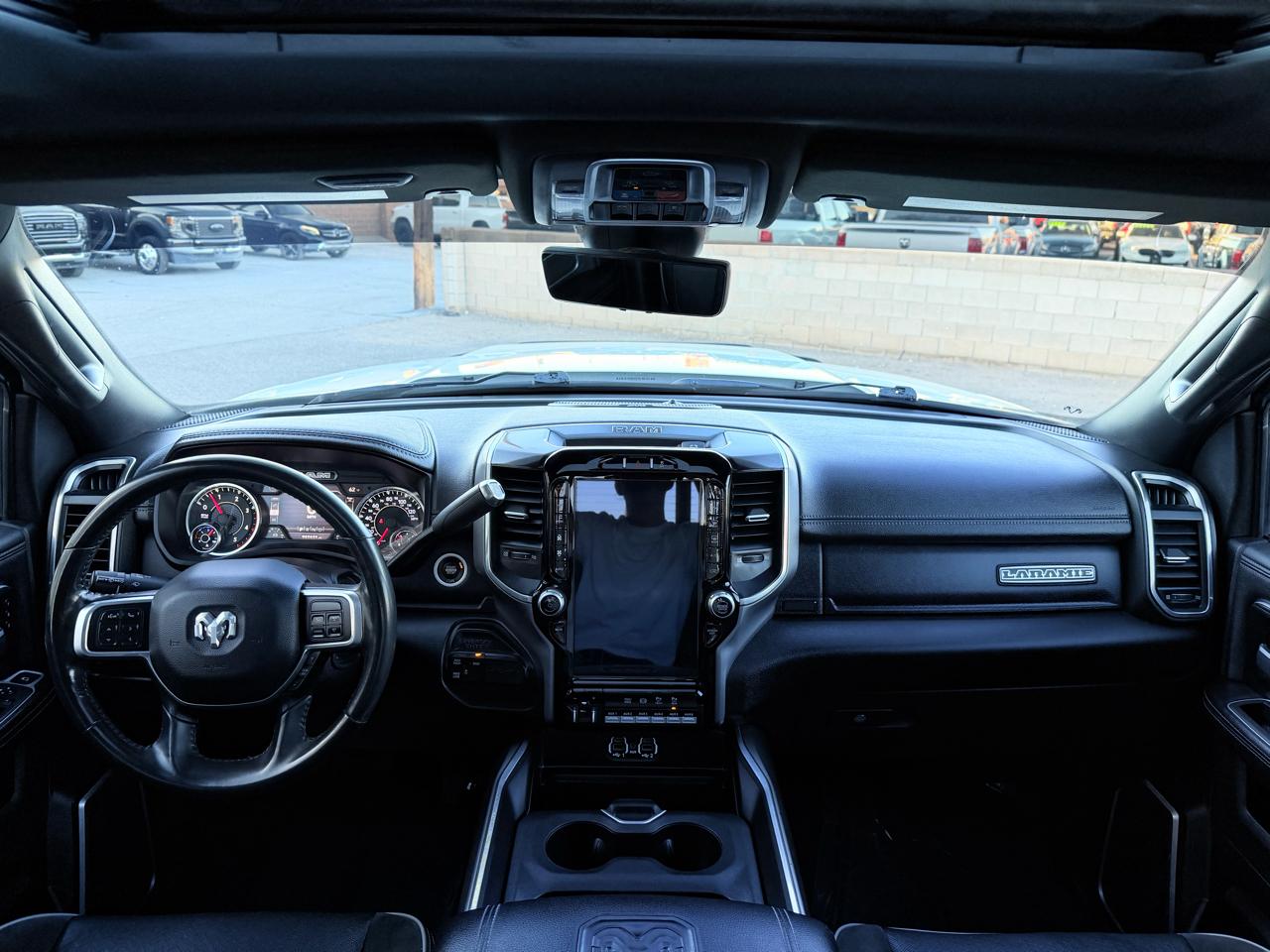 RAM 3500 Laramie Crew Cab LWB 4WD 2022