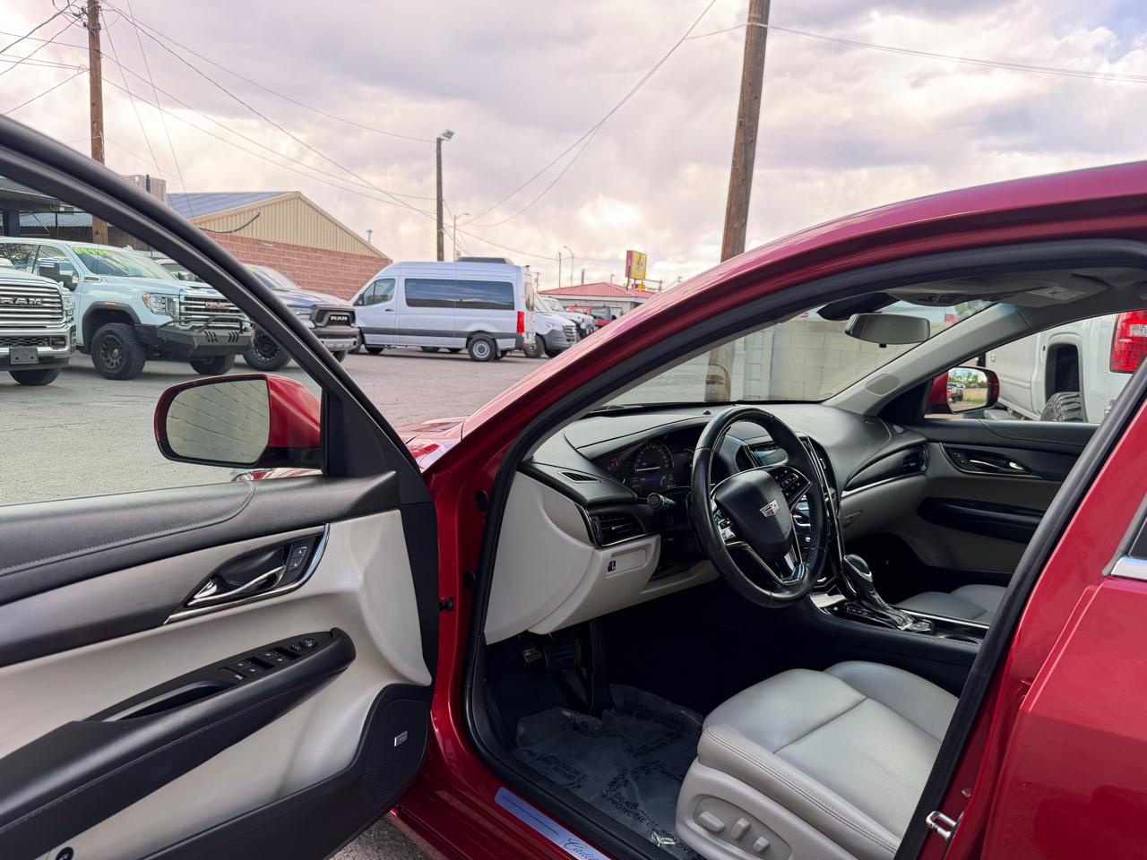 Cadillac ATS 2.0L Standard RWD 2017
