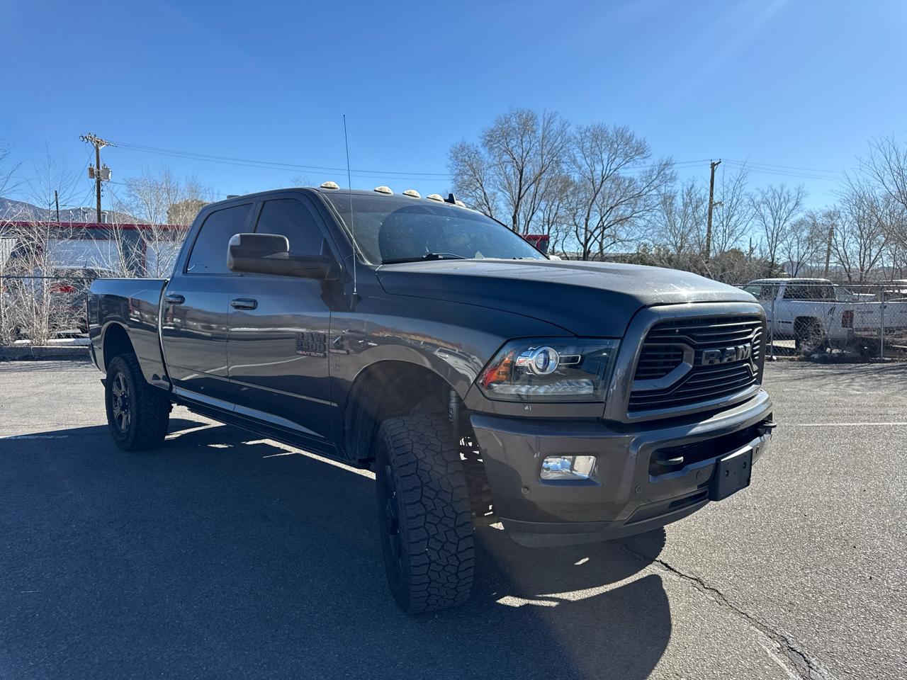 RAM 2500 Laramie Crew Cab SWB 4WD 2018