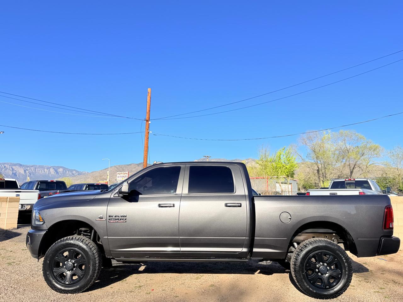 RAM 2500 Laramie Crew Cab SWB 4WD 2018