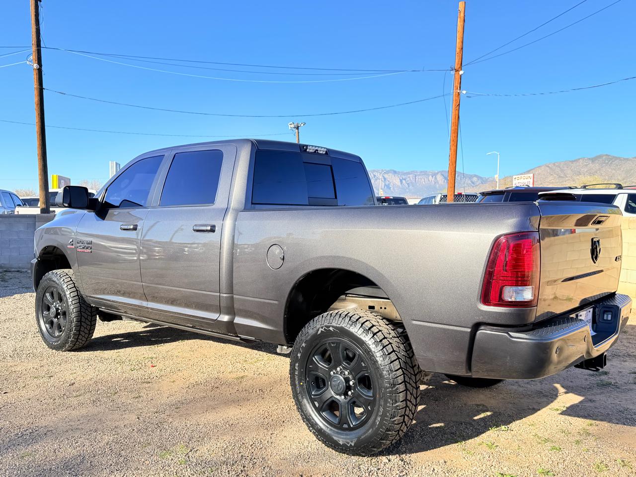 RAM 2500 Laramie Crew Cab SWB 4WD 2018