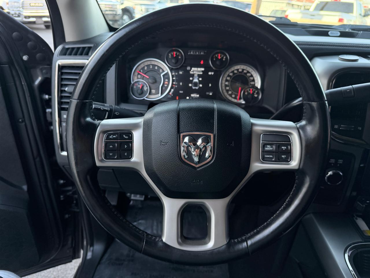 RAM 2500 Laramie Crew Cab SWB 4WD 2018