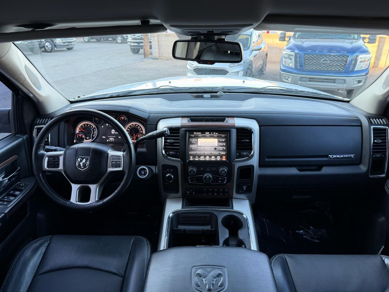 RAM 2500 Laramie Mega Cab 4WD 2016